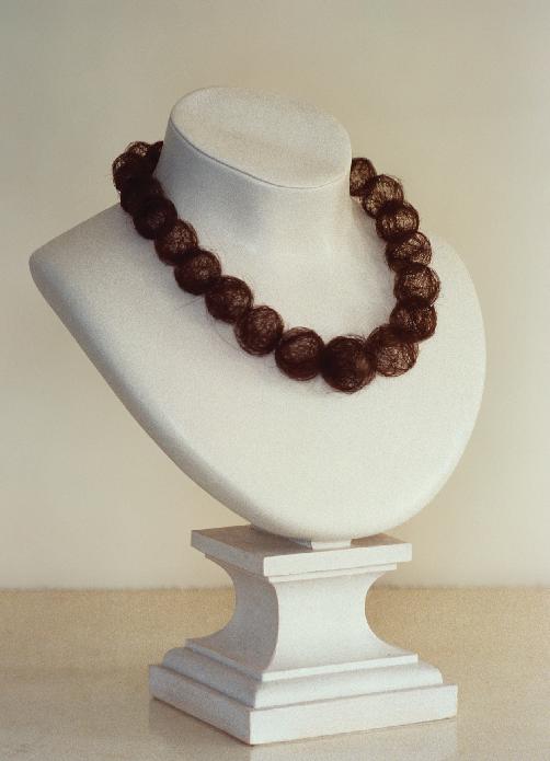 Mona Haoum HairNecklace1995.jpg